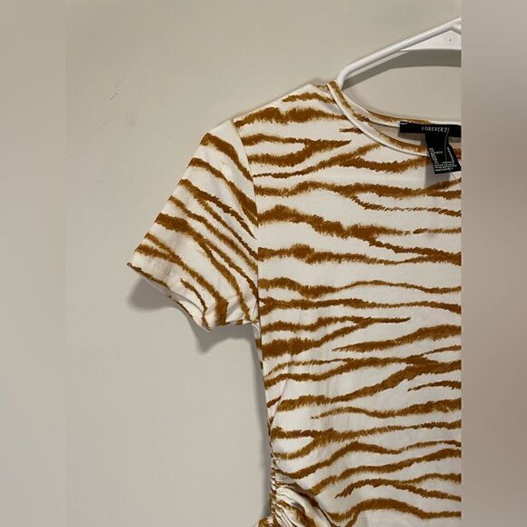 Forever 21 Crop Top - Picture 2 of 4